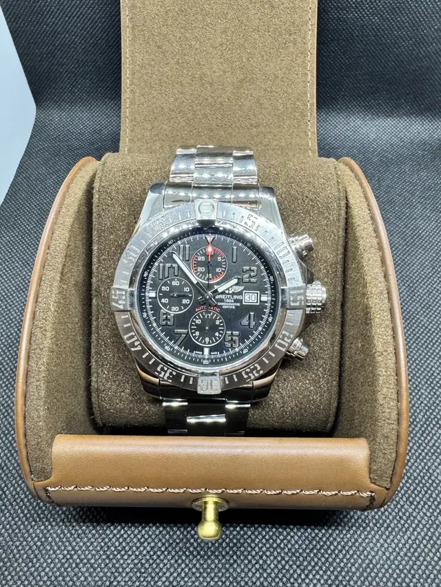 Breitling Super Avenger II